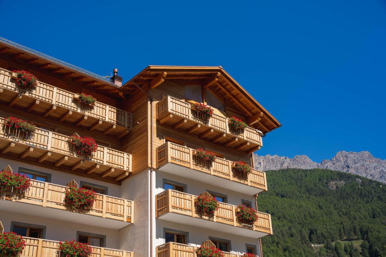 Hotel Baita Dei Pini Bormio Exterior photo