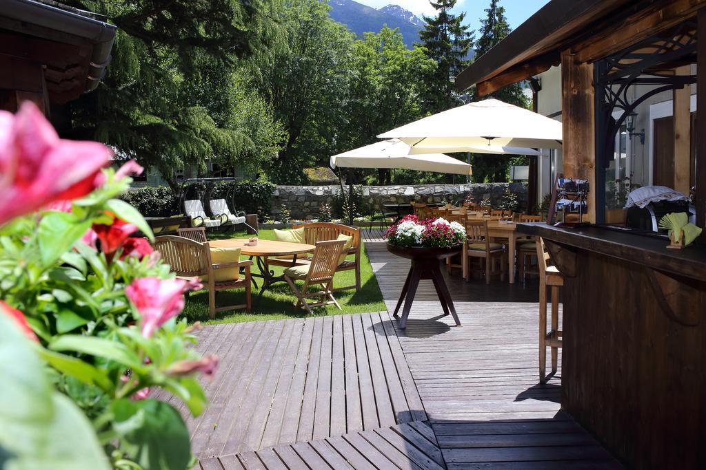 Hotel Baita Dei Pini Bormio Exterior photo